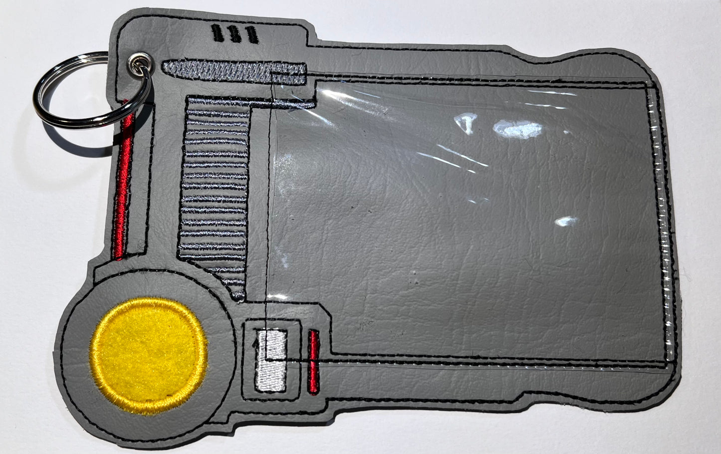 Multi pass vaccine holder